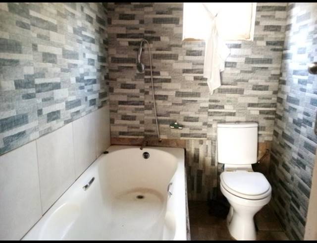 2 BEDROOM HOUSE FOR SALE IN AMANDAWE